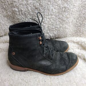 Sebago Claremont Nubuck Black Leather Wing Tip Combat Boot Booties Womens‎